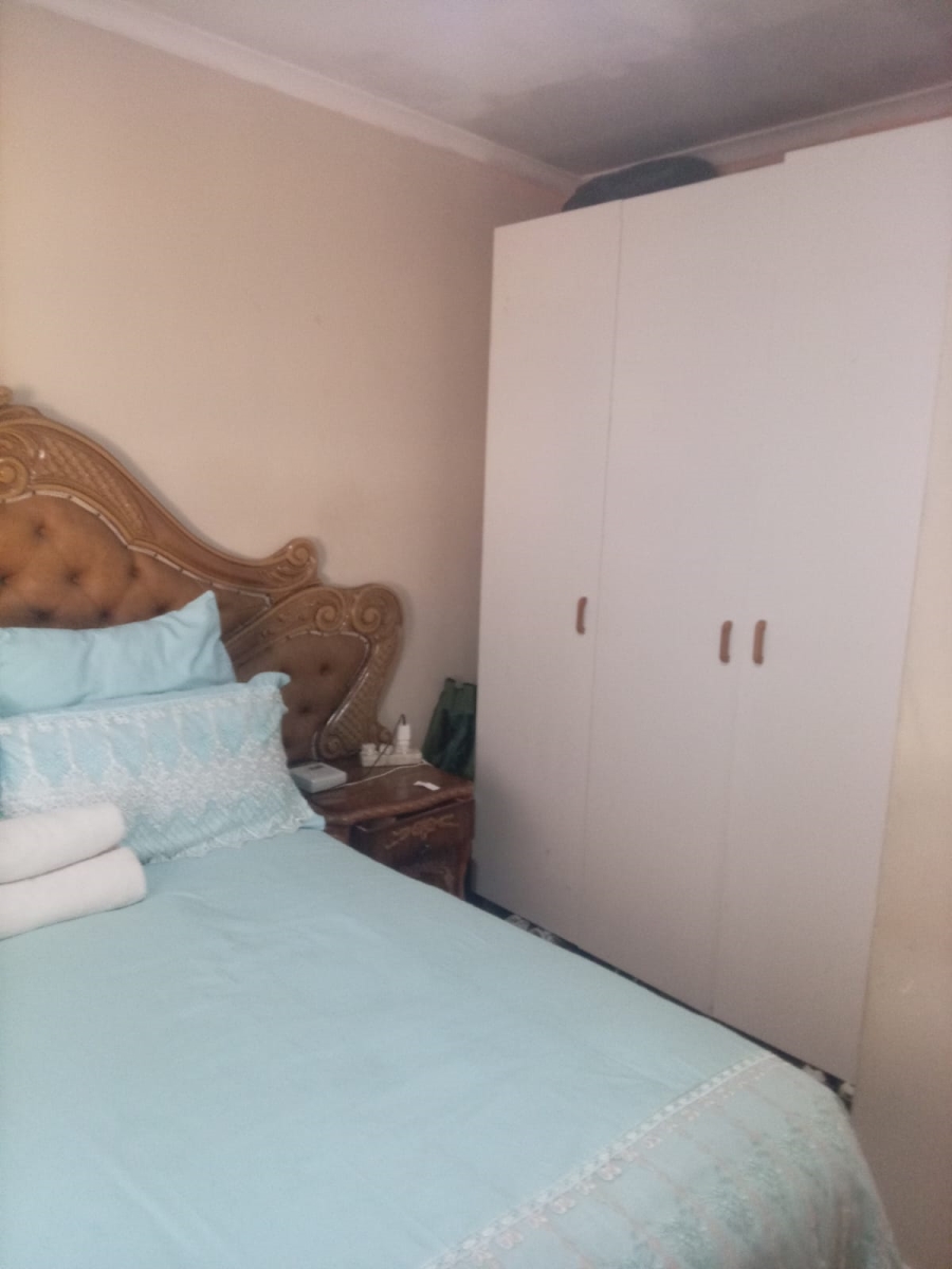 2 Bedroom Property for Sale in Beverly Park Western Cape
